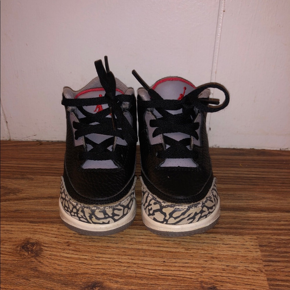 Cement 3 Air Jordans